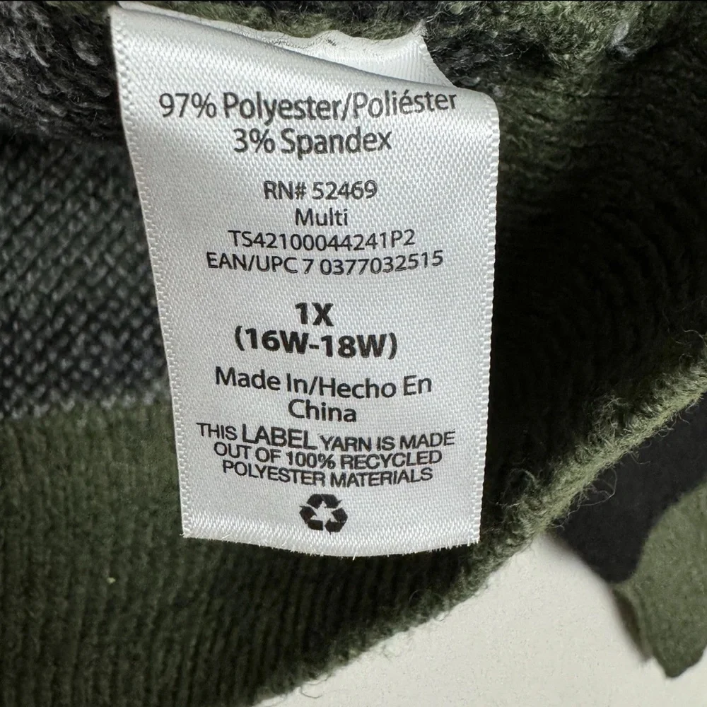 Terra‎ Sky Camo Print Sweater Crew Neck Long Sleeves Womens Size NWOT